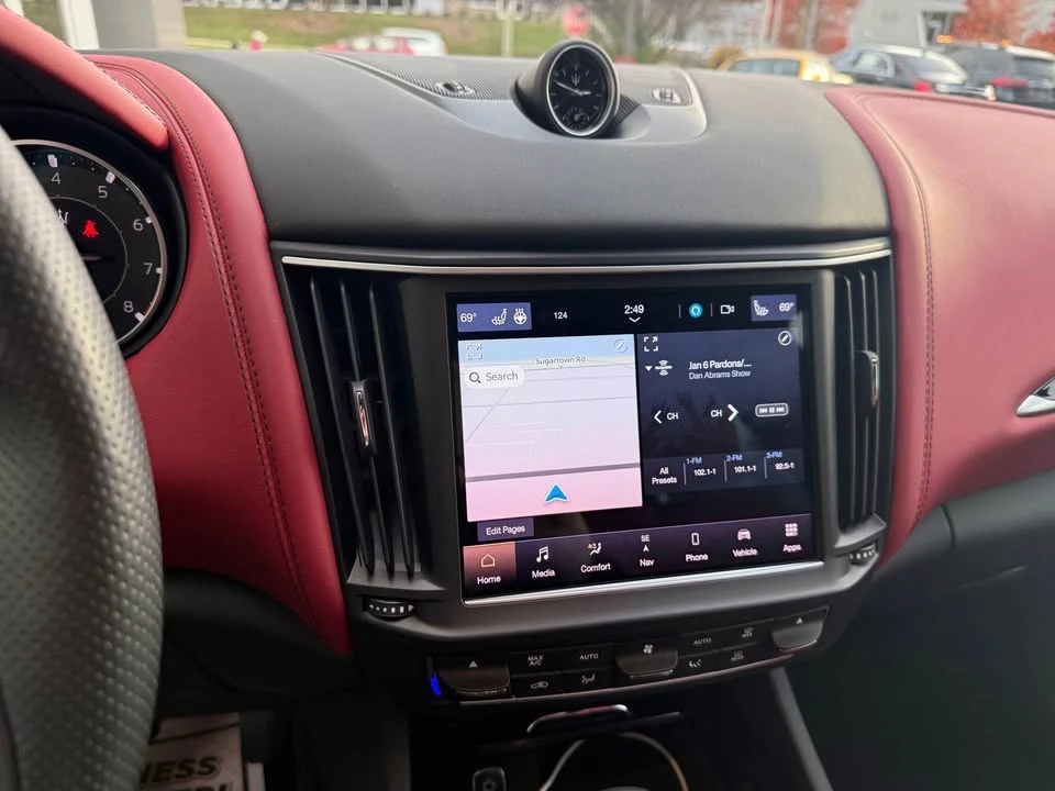 2022 Maserati Levante - Image 4 of 6