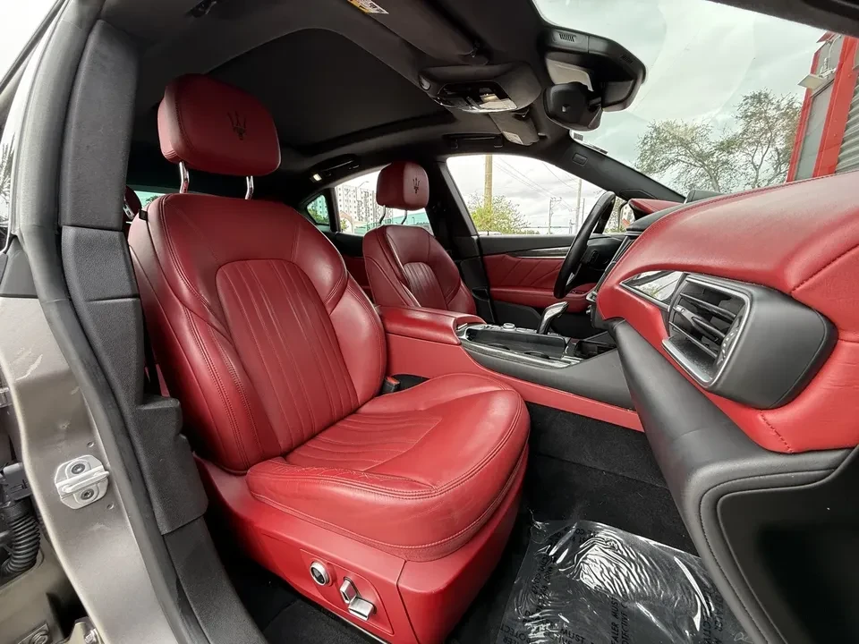 2022 Maserati Levante Modena - Image 6 of 7