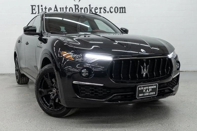 2022 Maserati Levante - Image 5 of 12