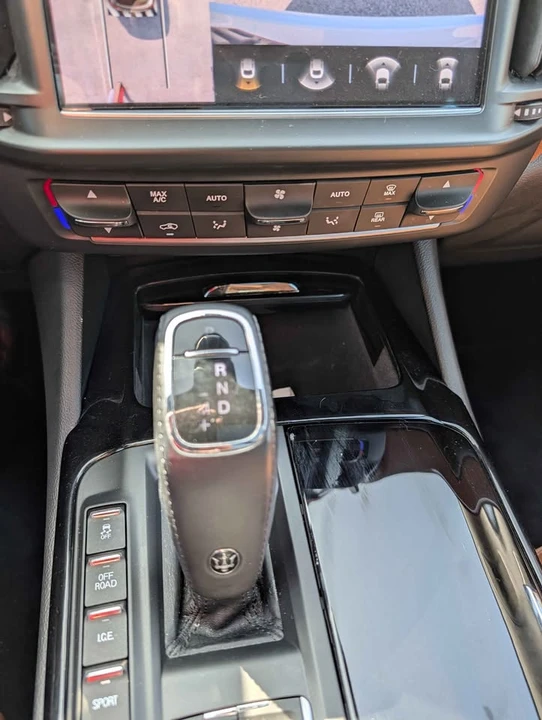 2022 Maserati Levante Modena - Image 13 of 16