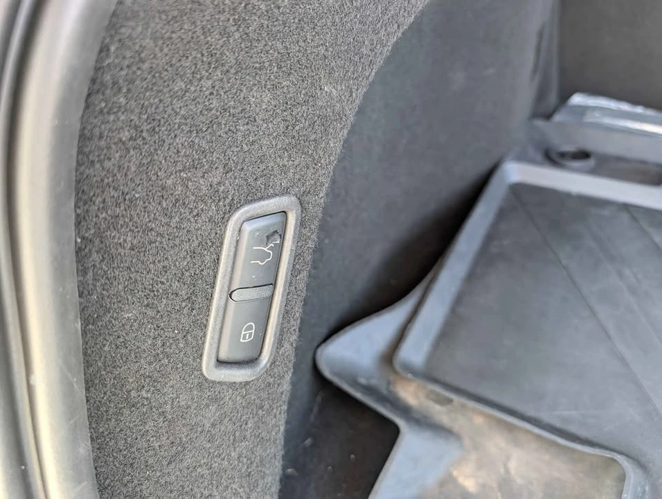 2022 Maserati Levante Modena - Image 6 of 16