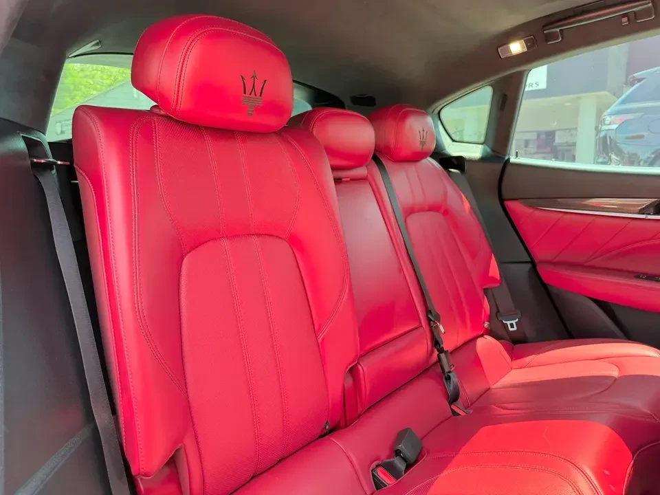 2022 Maserati Levante Modena - Image 12 of 15