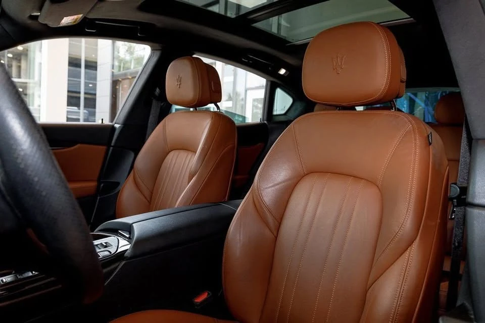 2022 Maserati Levante - Image 13 of 20