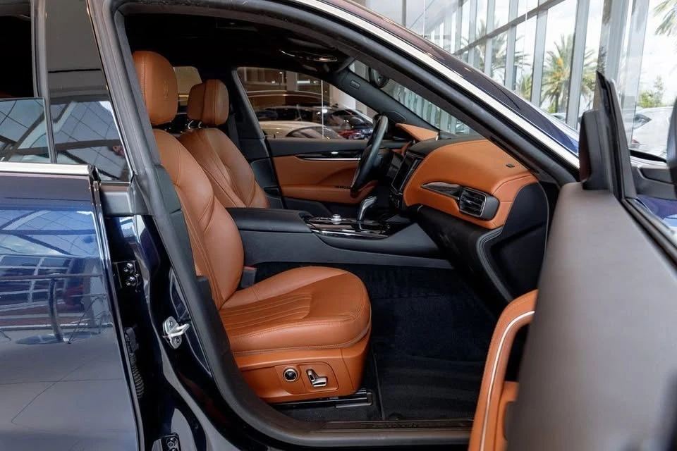 2022 Maserati Levante - Image 18 of 20