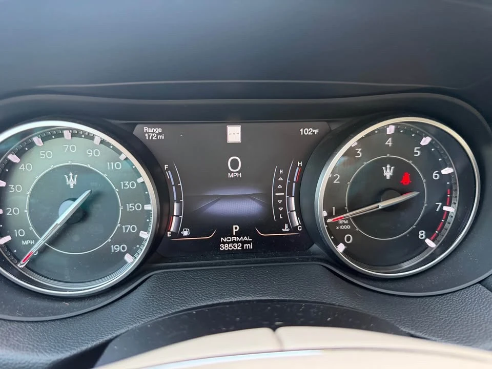2022 Maserati Levante Modena - Image 10 of 16