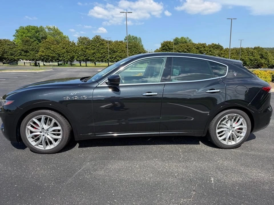 2022 Maserati Levante Modena - Image 2 of 16