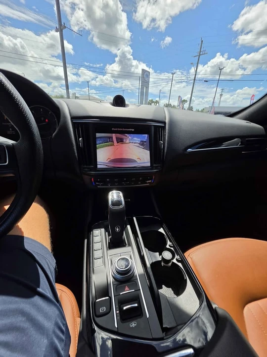 2022 Maserati Levante Modena - Image 9 of 11