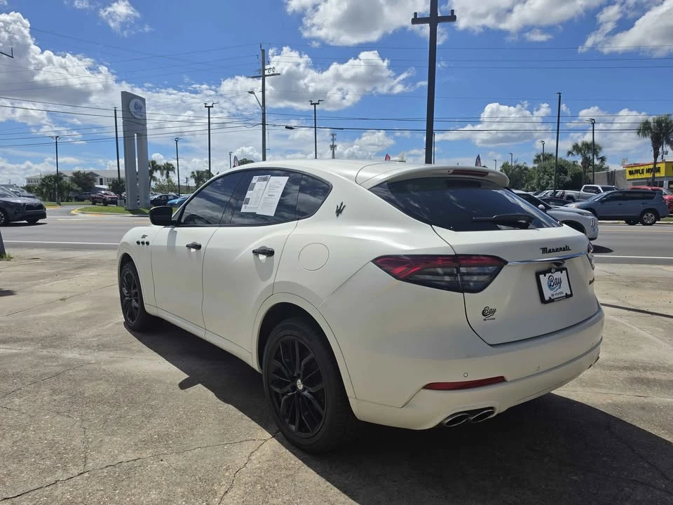 2022 Maserati Levante Modena - Image 7 of 11
