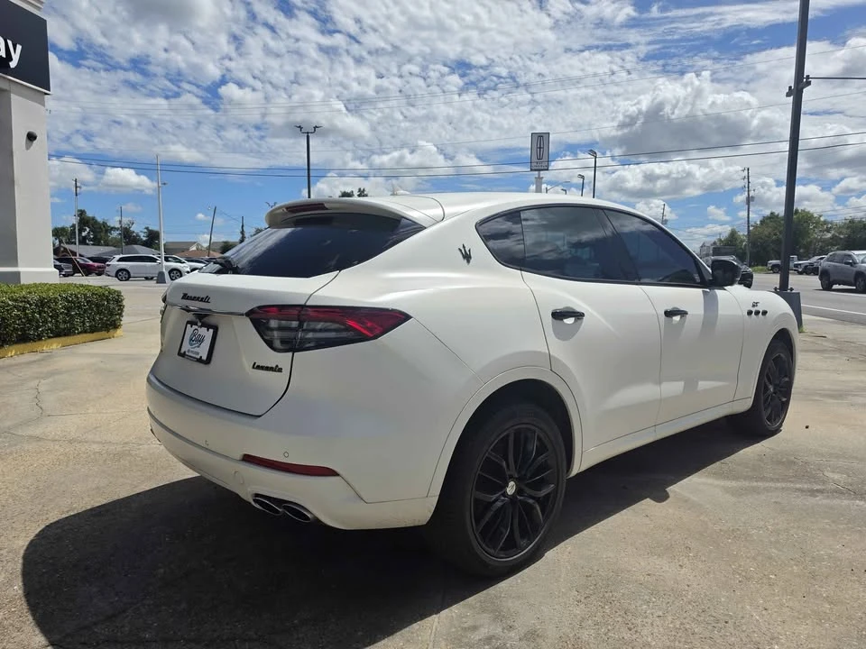 2022 Maserati Levante Modena - Image 4 of 11