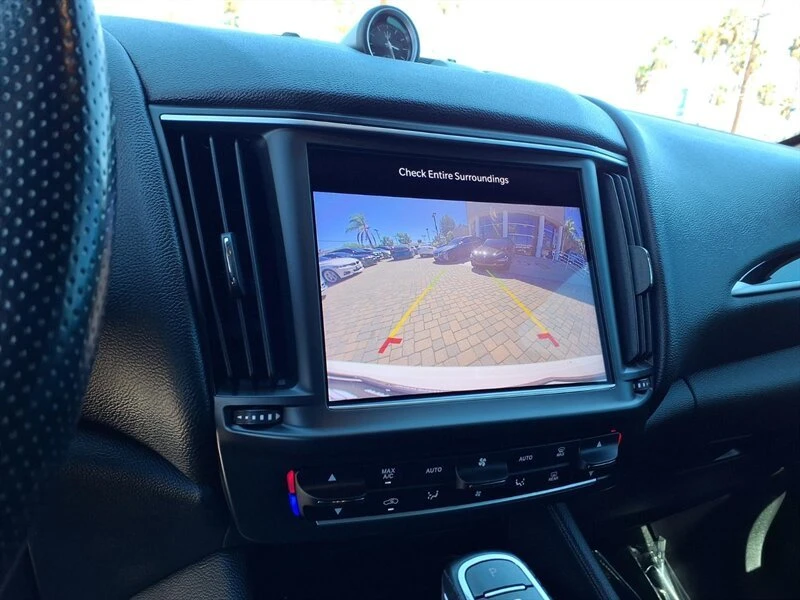 2022 Maserati Levante Modena - Image 15 of 20