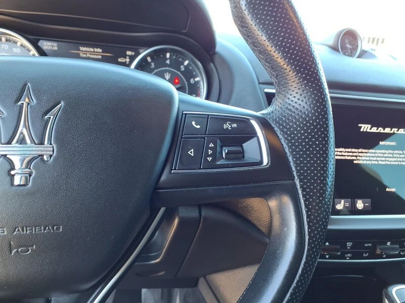 2022 Maserati Levante Modena - Image 13 of 20