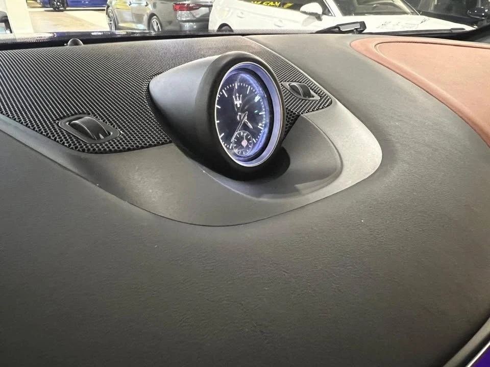2022 Maserati Levante Modena - Image 16 of 19