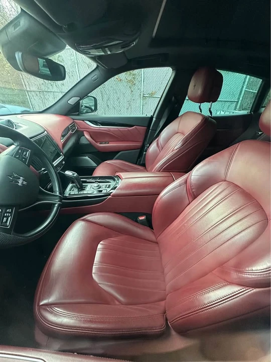2022 Maserati Levante - Image 4 of 6