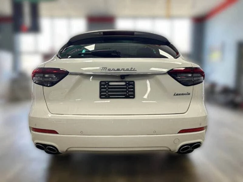 2022 Maserati Levante Modena - Image 5 of 20