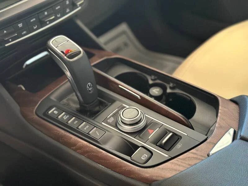 2022 Maserati Levante Modena - Image 17 of 20