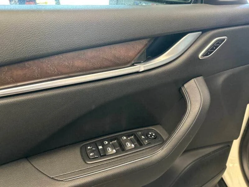 2022 Maserati Levante Modena - Image 6 of 20