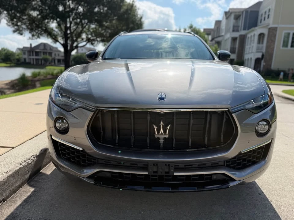 2022 Maserati Levante - Image 5 of 20