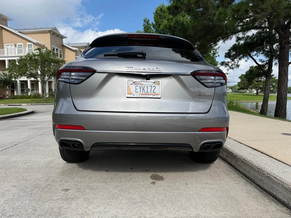 2022 Maserati Levante - Image 4 of 20