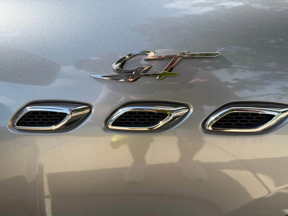 2022 Maserati Levante - Image 16 of 20