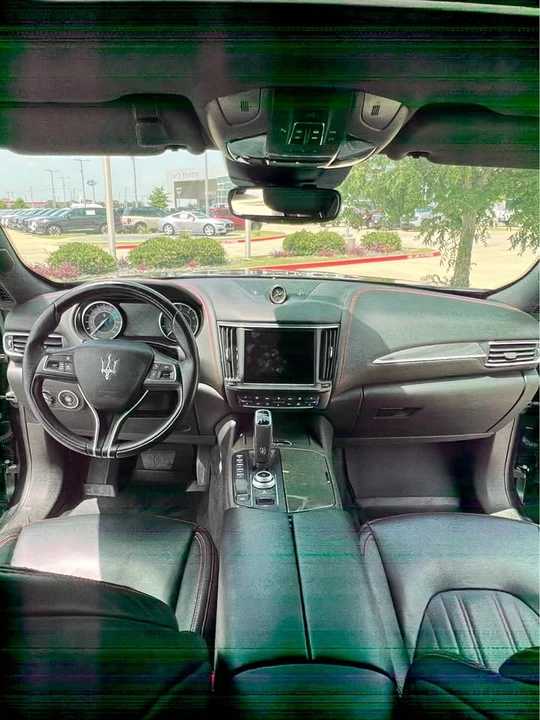 2022 Maserati Levante Modena - Image 8 of 9