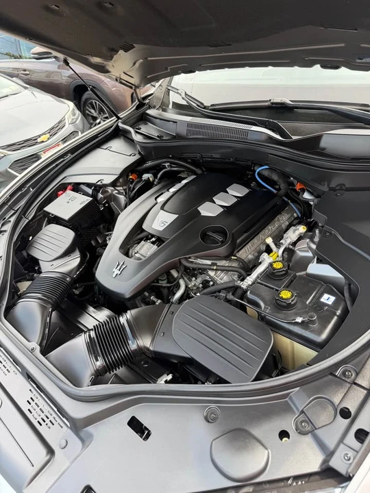 2022 Maserati Levante Modena - Image 11 of 12