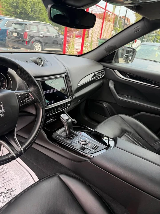 2022 Maserati Levante Modena - Image 9 of 12