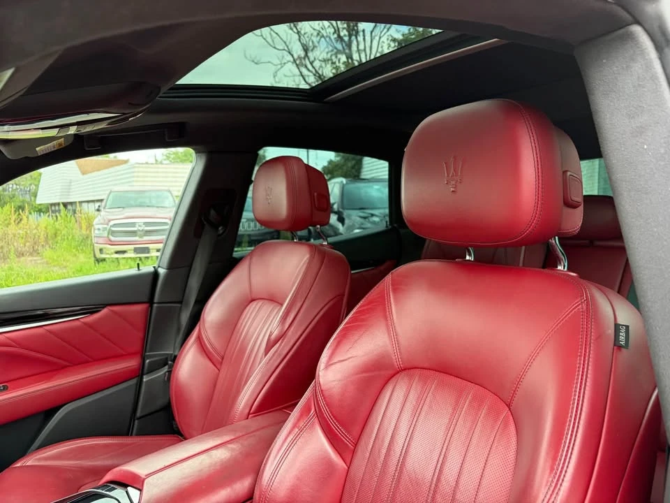 2022 Maserati Levante Modena - Image 7 of 20