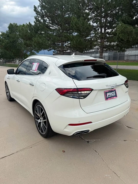2022 Maserati Levante Modena - Image 4 of 18