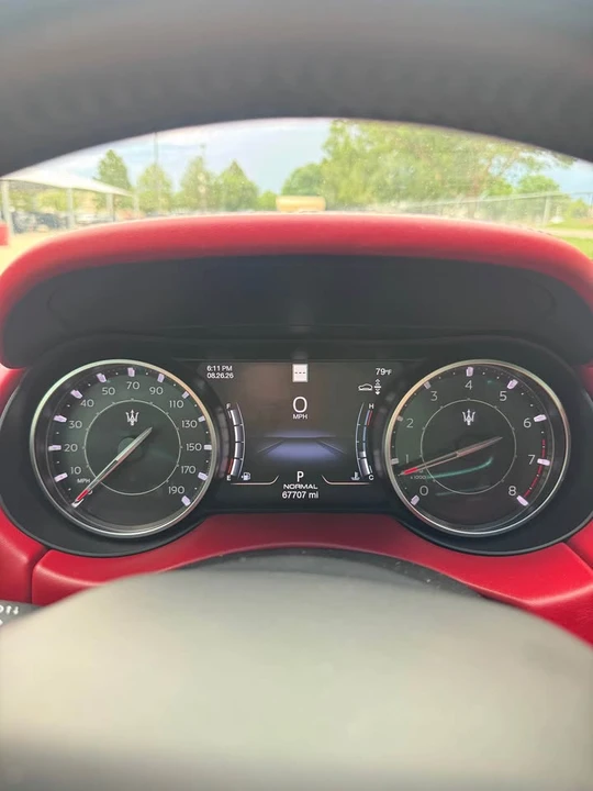 2022 Maserati Levante Modena - Image 12 of 18