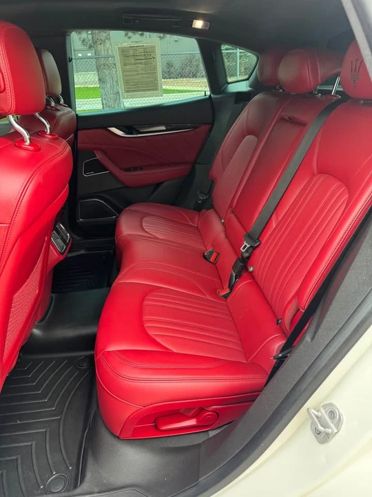 2022 Maserati Levante Modena - Image 15 of 18