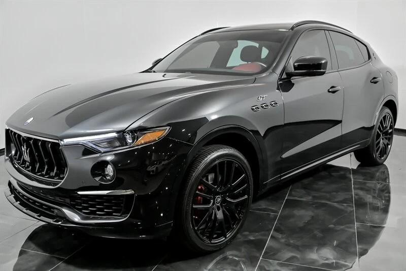 2022 Maserati Levante - Image 5 of 12