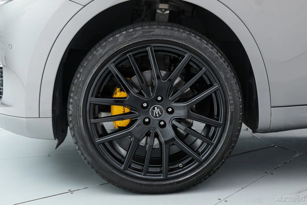 2022 Maserati Levante - Image 19 of 21