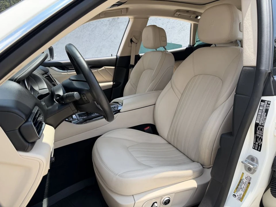 2022 Maserati Levante Modena - Image 17 of 31