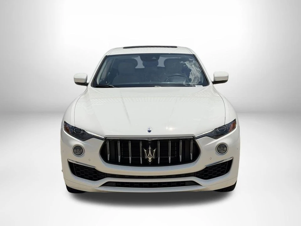 2022 Maserati Levante Modena - Image 7 of 31