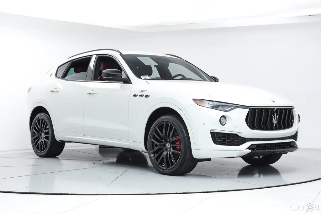 2022 Maserati Levante - Image 7 of 21