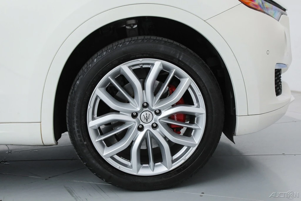 2022 Maserati Levante - Image 20 of 21