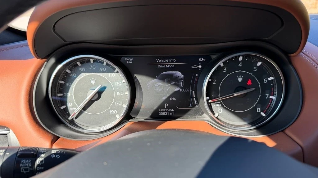 2022 Maserati Levante - Image 18 of 21