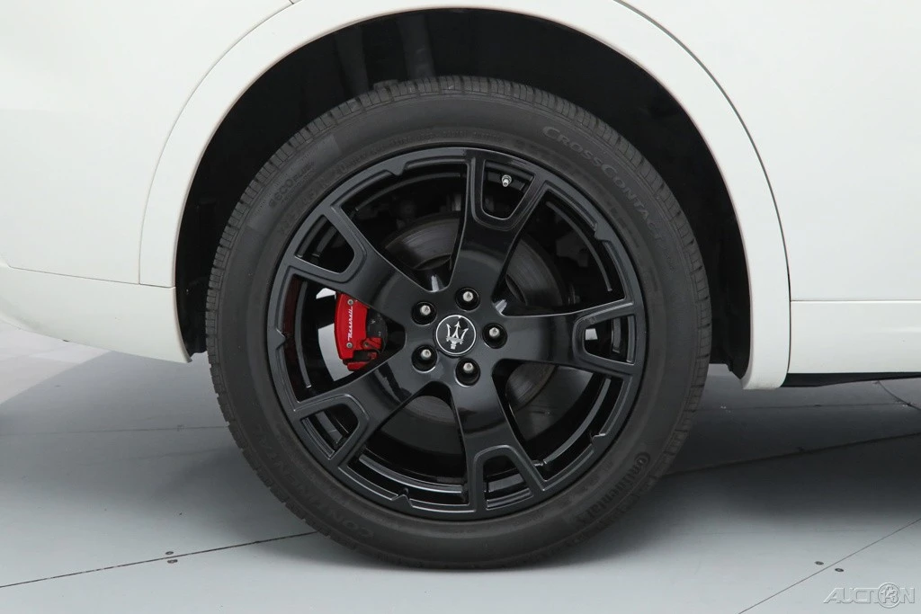 2022 Maserati Levante - Image 20 of 21