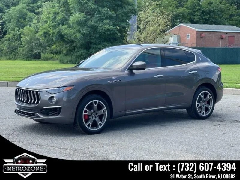 2022 Maserati Levante - Image 3 of 12