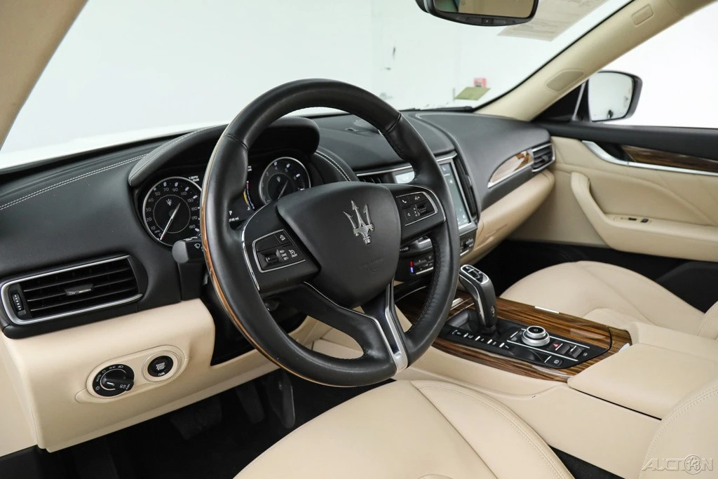 2022 Maserati Levante - Image 18 of 21