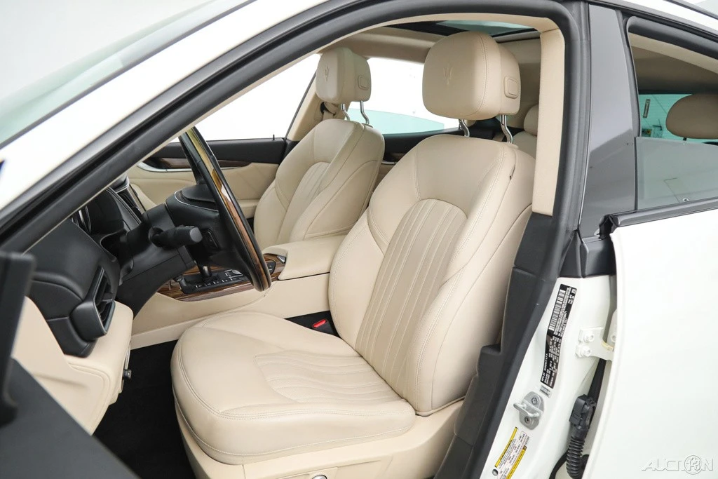 2022 Maserati Levante - Image 20 of 21