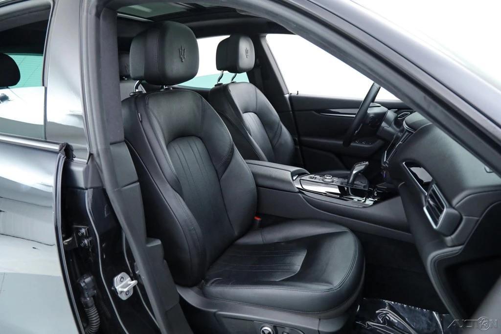 2022 Maserati Levante - Image 11 of 21