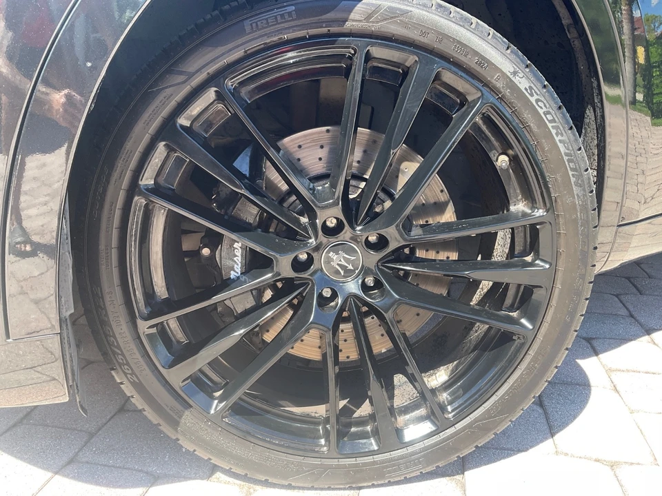 2022 Maserati Levante Modena - Image 6 of 21