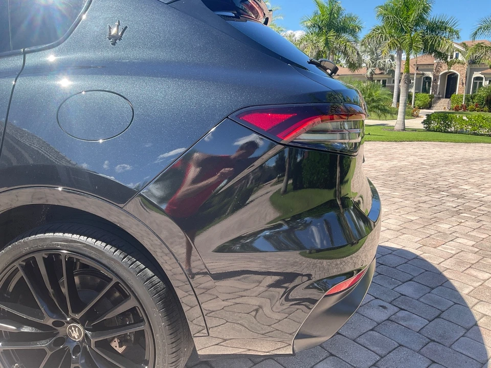 2022 Maserati Levante Modena - Image 9 of 21