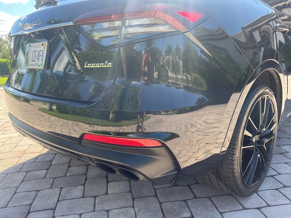 2022 Maserati Levante Modena - Image 14 of 21