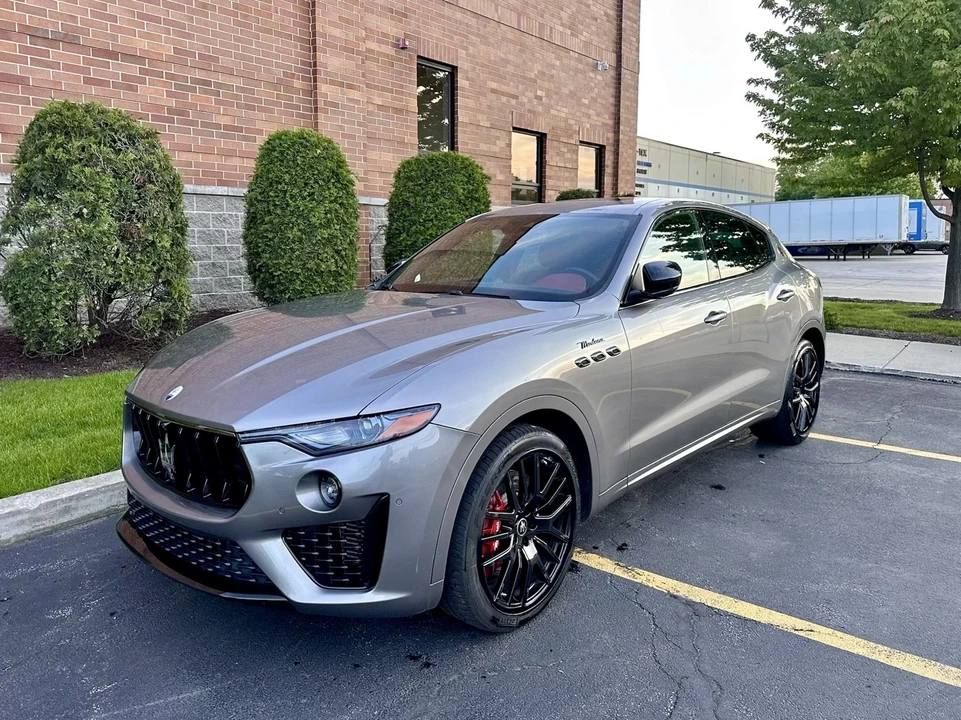 2022 Maserati Levante Modena - Image 4 of 31