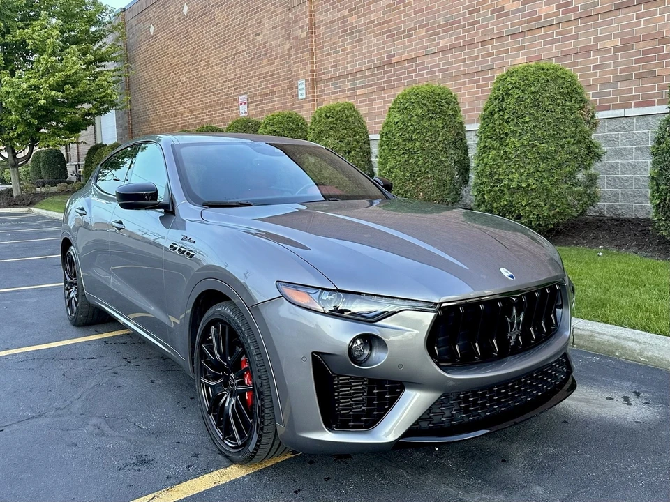 2022 Maserati Levante Modena - Image 15 of 31