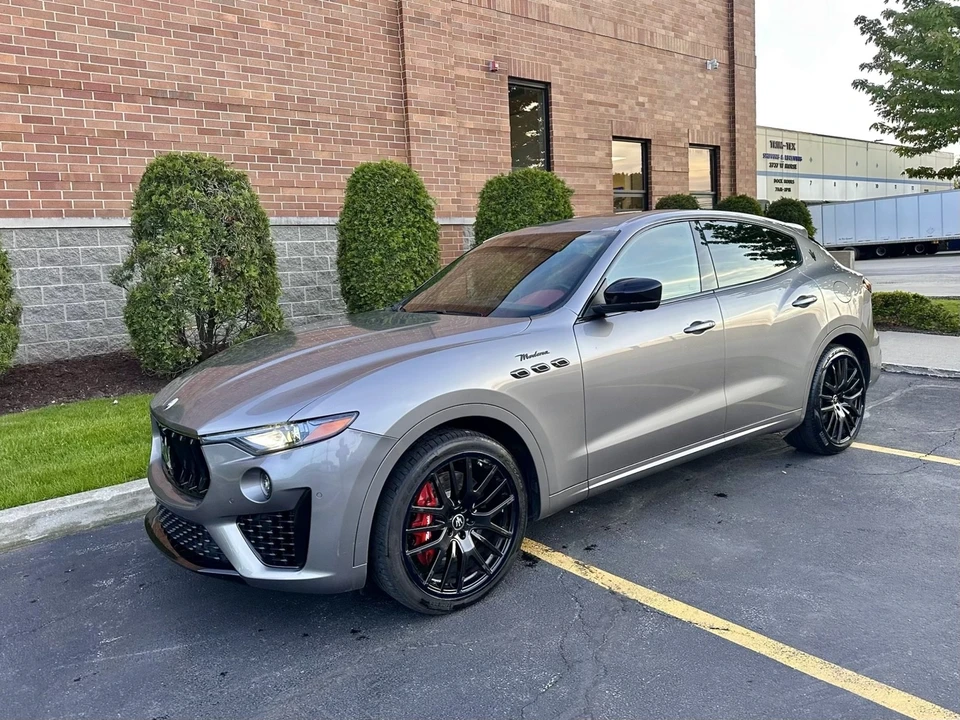 2022 Maserati Levante Modena - Image 3 of 31
