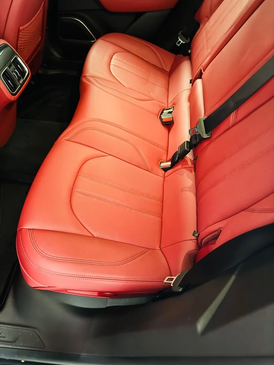 2022 Maserati Levante Modena - Image 10 of 14