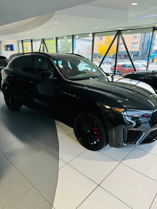 2022 Maserati Levante Modena - Image 5 of 14